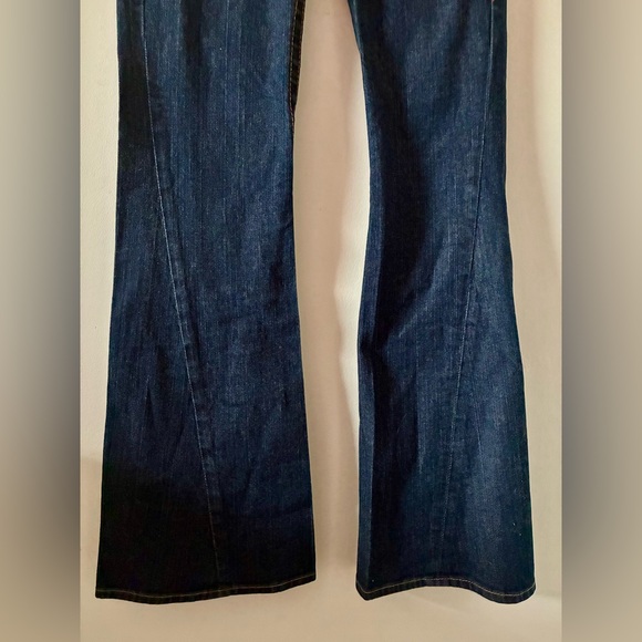 True Religion Dark Denim Joey Flare Jeans - Size 30 - Picture 11 of 14
